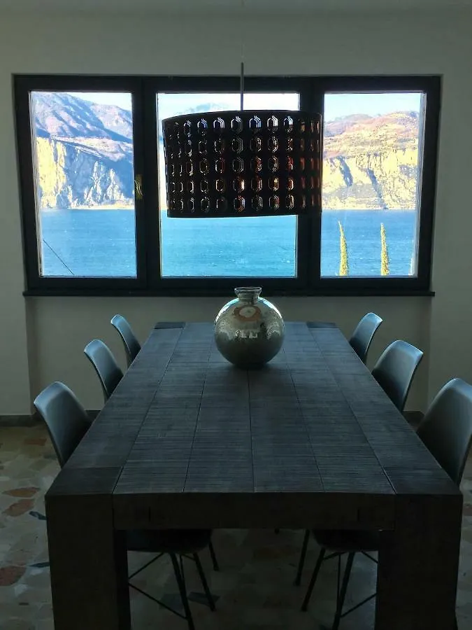 Villa Candoras Malcesine Apartment